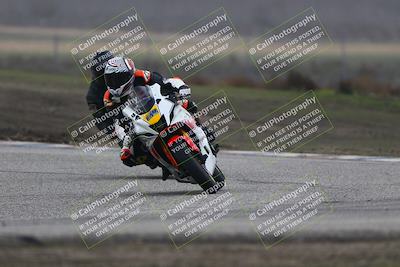 media/Nov-29-2025-TrackDaz (Sat) [[10ae2d9bce]]/B Group/Session 3 (Outside Grapevine)/